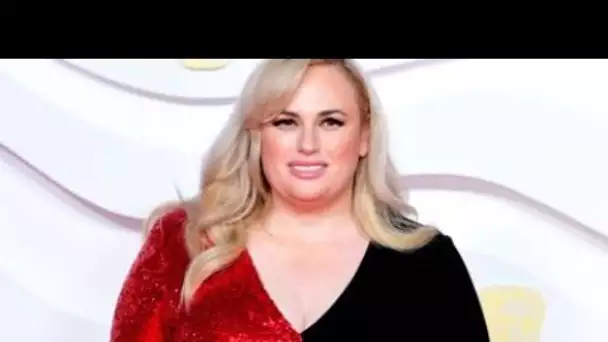 PHOTO Rebel Wilson : ces acteurs qu’elle aimerait bien draguer à la cérémonie des...