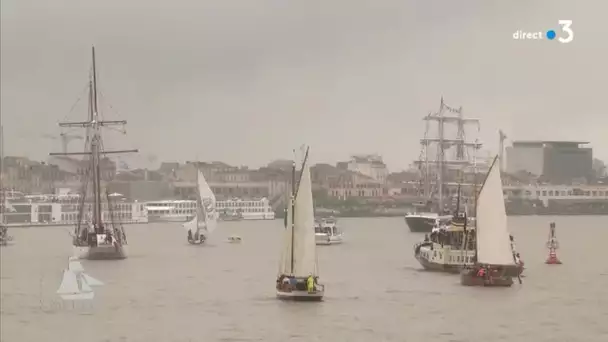 Parade du départ des vieux voiliers après Bordeaux Fête le Vin 2018