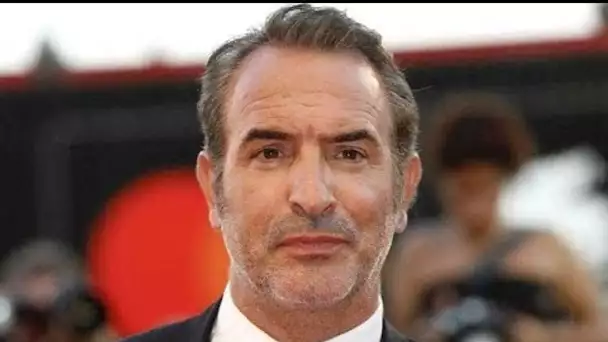 Très remonté contre le gouvernement, l’acteur Jean Dujardin publie une photo...