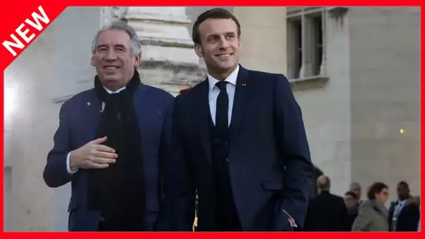 ✅  Emmanuel Macron chouchoute François Bayrou : « Ce poste, c'est d'abord pour lui faire plaisir ! »