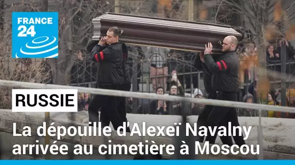 La dépouille d'Alexeï Navalny est arrivée au cimetière à Moscou • FRANCE 24