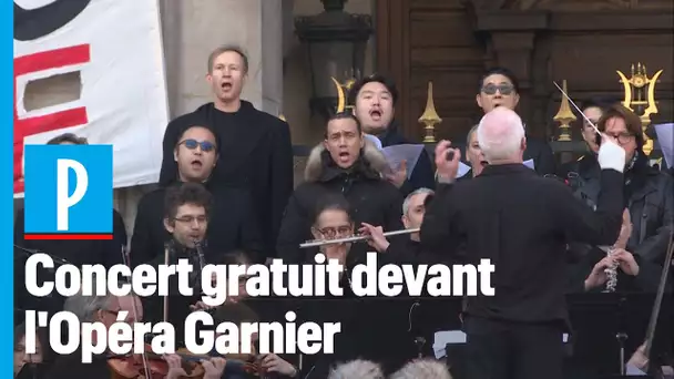 Un concert gratuit sur les marches de l'Opéra Garnier