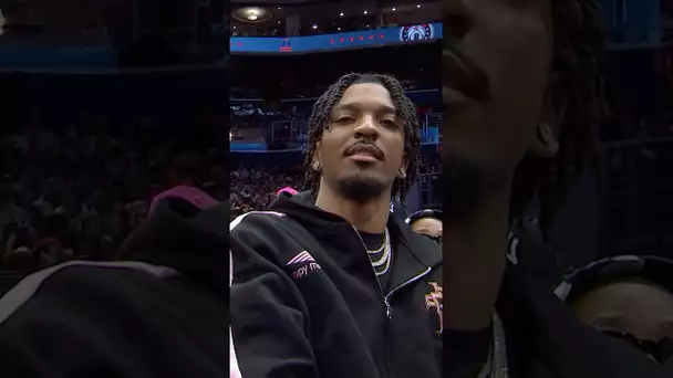 Jayden Daniels hanging out courtside in DC 👀