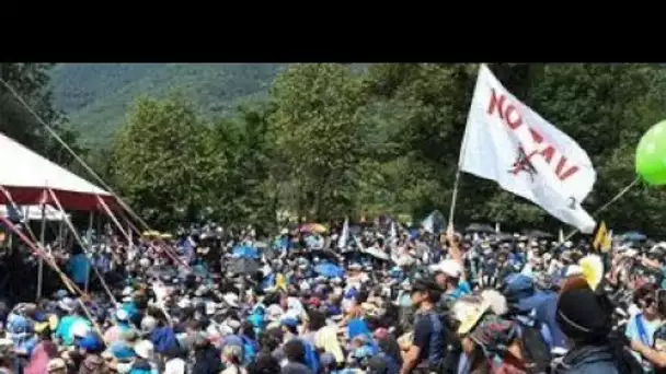 Protestation contre la ligne Lyon-Turin : 3.000 à 5.000 manifestants, brèves échauffourées