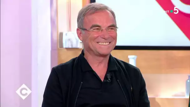 La légende Bernard Hinault - C à Vous - 20/06/2019