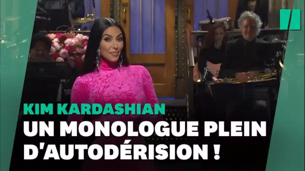 Kim Kardashian s'est bien lâchée sur sa famille dans le "Saturday Night Live"