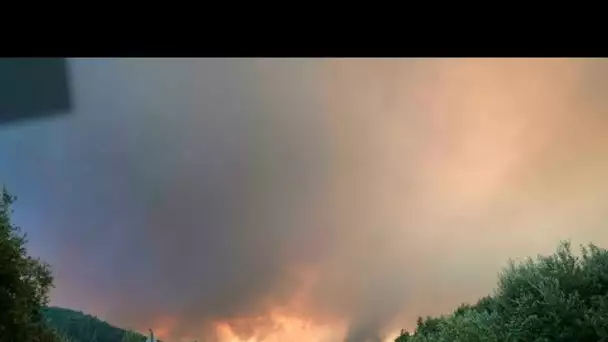 Incendies en Grèce : l'île d'Eubée en proie aux flammes, accalmie au nord d'Athènes