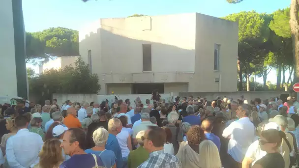 Après l'attaque contre la synagogue de la Grande-Motte, une centaine de personnes se rassemblent …