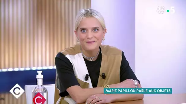 Marie Papillon parle aux objets - C à Vous - 03/06/2021