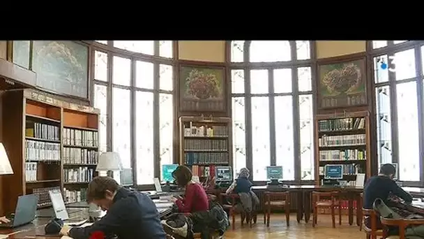 Visite dans la bibliothèque Carnegie à Reims