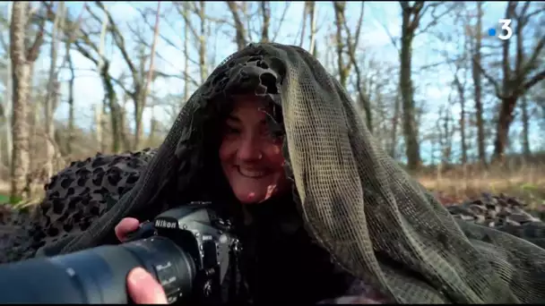 Benjamin part à la chasse armé d'un appareil photo à Feins-en-Gâtinais dans "On vous embarque !"