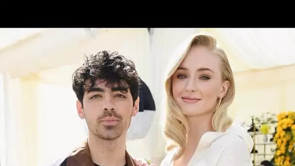 Joe Jonas : Il prend la pose entièrement nu pour son anniversaire !