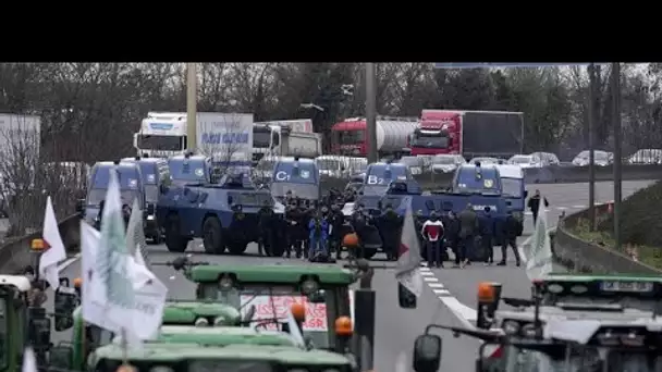 Colère des agriculteurs : 18 personnes interpellées près de Rungis pour "entrave à la cir…