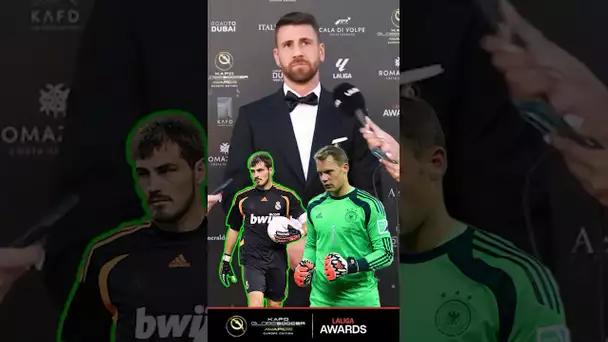 UNAI SIMÓN chooses his goalkeeper 🧤