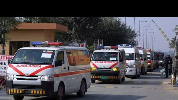 Catastrophe au Pakistan : un avion de ligne s'écrase sur des habitations avec 107 personnes à bord