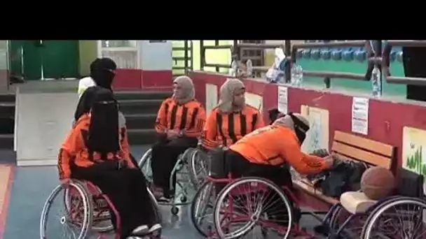 Au Yemen, un tournoi de basket pour femmes en fauteuil roulant