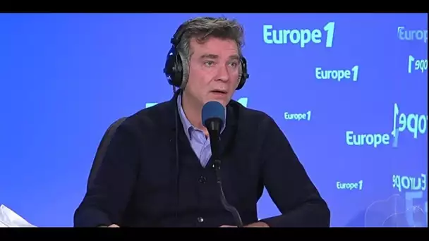 EXTRAIT - Quand Arnaud Montebourg estime que Macron est devenu un "chanteur de variété"