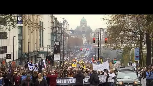 Manifestation à Bruxelles pour défendre les libertés après de nouvelles mesures anti-Covid