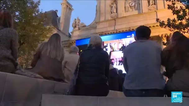 Samuel Paty : hommages un an après l'assassinat du professeur • FRANCE 24