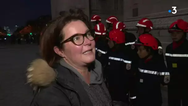 Les jeunes sapeurs-pompiers des Deux Alpes et d'Alpes d'Huez ravivent la flamme du soldat inconnu