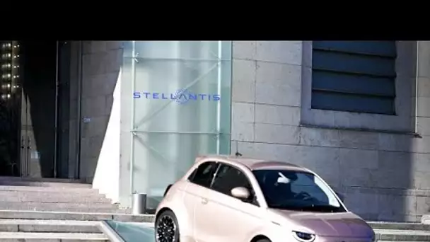 Voitures électriques : le groupe automobile Stellantis accélère la fin des moteurs à combustion