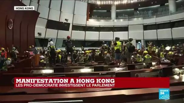 Parlement investi par les manifestants à Hong Kong : mais où est la police ?