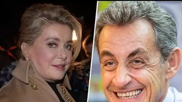 "Elle est belle hein" : Nicolas Sarkozy en extase face à Catherine Deneuve lors d'une...