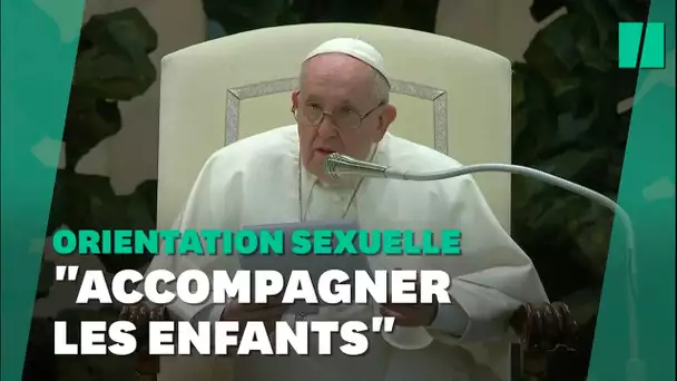 Le pape François demande aux parents d'enfants homosexuels de les soutenir