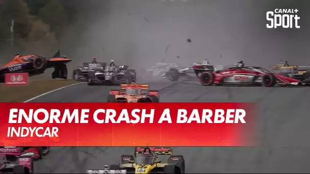 Énorme crash dès le départ en IndyCar