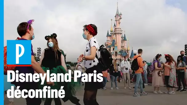 « Ça nous a manqué », les fans de Disneyland Paris sont de retour