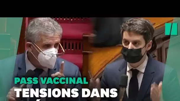 Attal dénonce la "déchéance du PS" et ça passe très mal à l’Assemblée