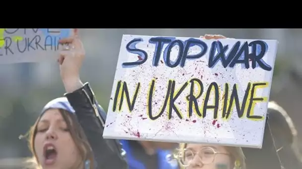 "Stop à la guerre en Ukraine" : en Europe, les manifestations se multiplient