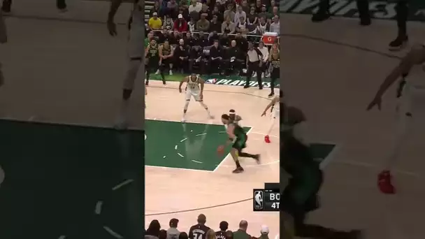 Jayson Tatum’s RIDICULOUS Circus Shot 🔥