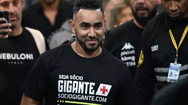 Football : Dimitri Payet, accueilli en héros par les supporters de Vasco de Gama, son nouveau clu…