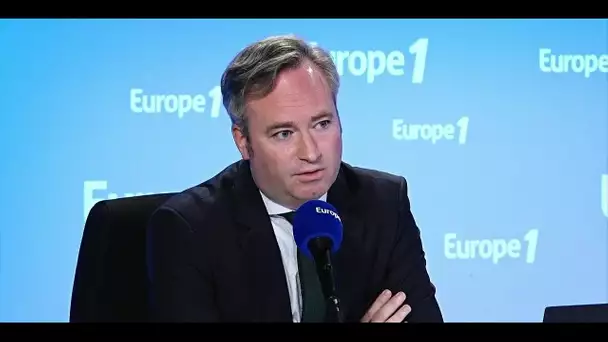 "Aux réservations citoyens, c'est le temps de programmer ses vacances", affirme Jean-Baptiste Lem…