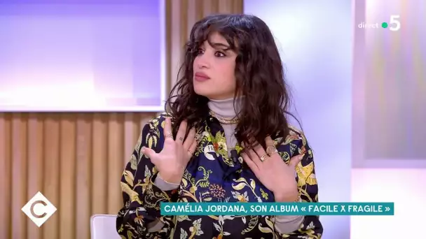 Camélia Jordana "Je ne regrette pas ce que je dis !" - C à Vous - 03/02/2021