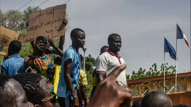 Putsch au Niger : les ressortissants français risquent-ils d'être pris pour cible ?