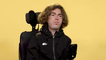 Visibilisation du handicap : le témoignage d'Arthur Baucheron, la nouvelle sensation des réseaux sociaux