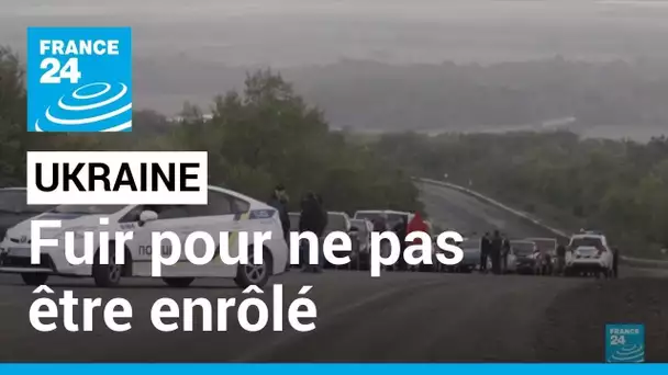 Ukraine : craignant d'être enrôlés par les Russes, des habitants fuient les territoires occupés