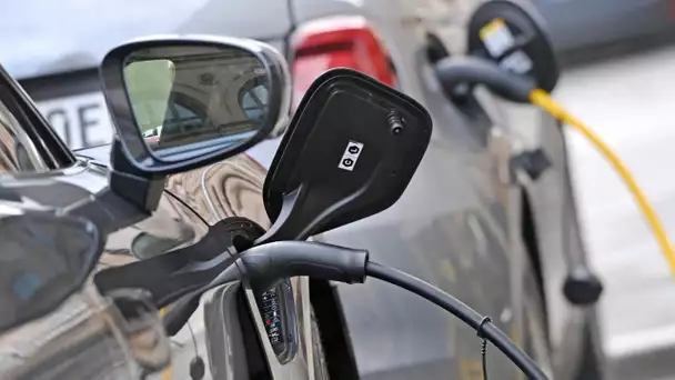 Voitures électriques : le bonus écologique baisse dès ce mercredi