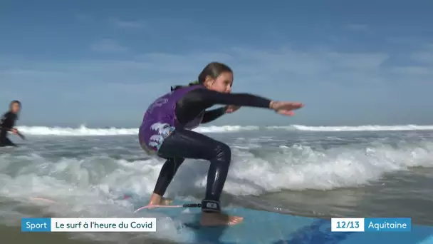 Comment les écoles de surf s’adaptent aux consignes sanitaires pour lutter contre la Covid-19 ?