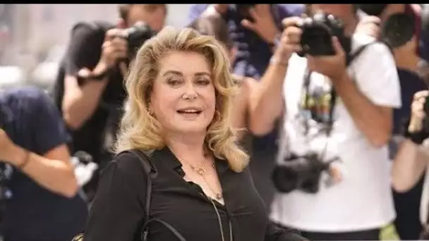 A Cannes, première apparition de Catherine Deneuve depuis son AVC : l'actrice...