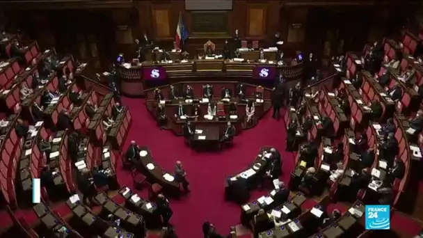 Crise politique en Italie : Conte gagne la confiance du Sénat mais perd sa majorité