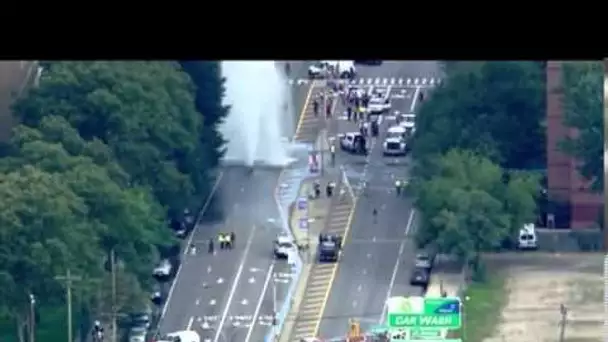 Un geyser jaillit du bitume à New York