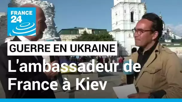 Trois de guerre en Ukraine :  une "extraordinaire résilience et résistance des Ukrainiens"