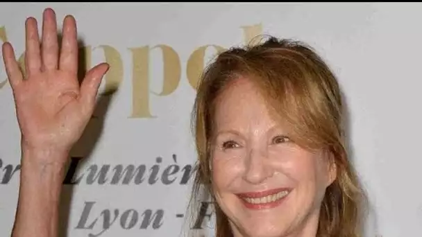 Nathalie Baye : les photos de son grand retour, après ses soucis de santé et...