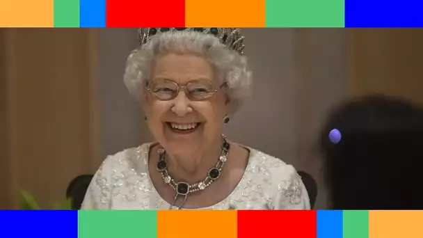 Elizabeth II  quel est son très surprenant fast food préféré