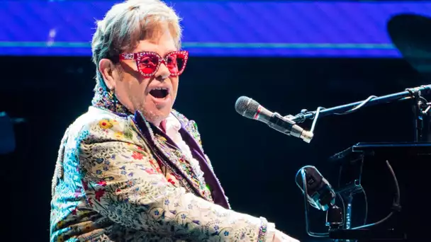 Piano, costumes, tableaux...la collection privée d'Elton John aux enchères chez Christie's