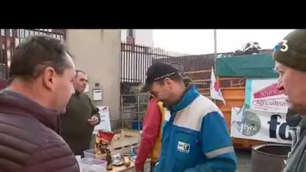 Blocage de la sous-préfecture de Romorantin par les agriculteurs