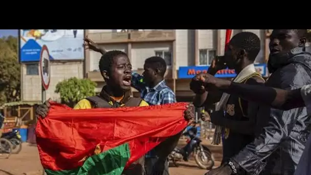 Burkina Faso : des tirs entendus dans plusieurs casernes, le gouvernement dément un coup d'Etat